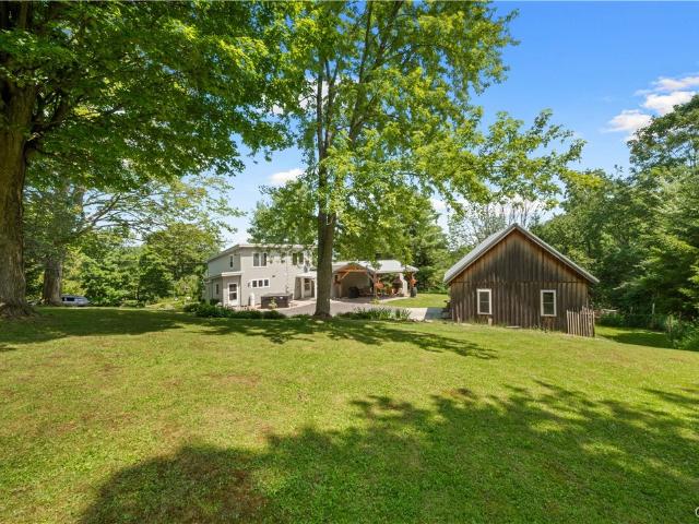 3546 Center Road