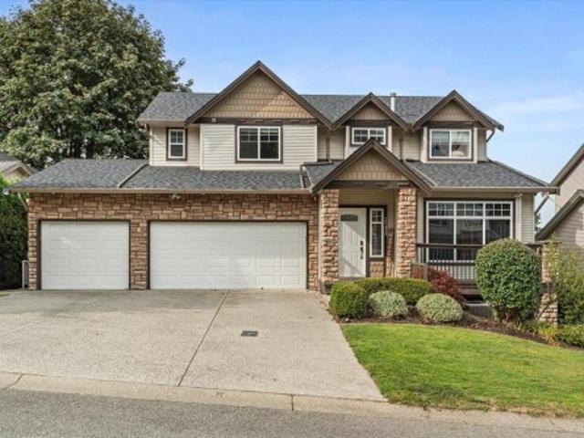 35475 Strathcona Court, Abbotsford, BC, V3G 3A2 house for sale | Listing ID R3164 | Royal LePage
