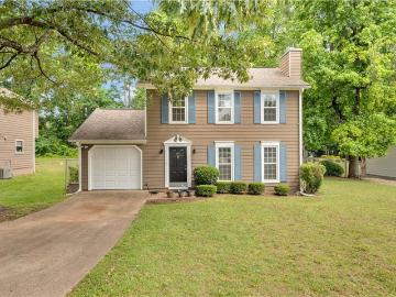 3547 Chinaberry Lane