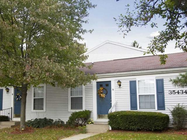35411 Hickory Green Ct. 1 Bedroom Apartment for Rent at 35411 Hickory Green Ct, Westland, MI 48185 Westland