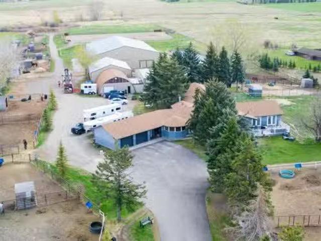 354142 48 Avenue East, Rural Foothills County, AB, T1S 0R3 h.