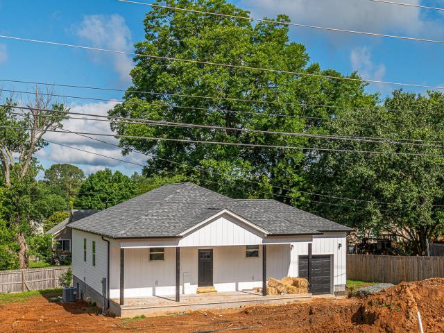 3541 Georgetown Road NW
