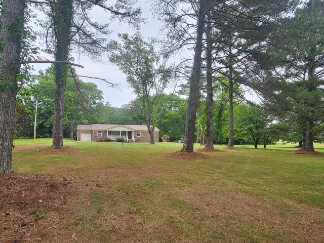 3541 Woods Cove Road