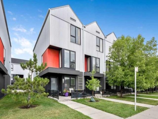 3541 69 Street Nw, Calgary, AB, T3B 6E8 townhouse for sale | Listing ID A2337 | Royal LePage