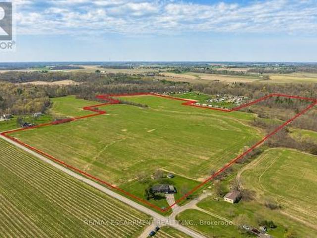 3542 Fifteenth Street, Lincoln, ON, L2R 6P7 house for sale | Listing ID X13050 | Royal LePage