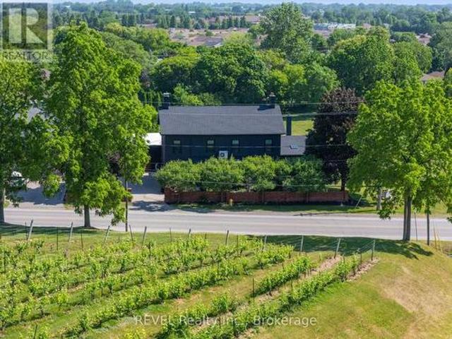 3543 King Street, Lincoln Escarpment, ON, L0R 2C0 house for sale | Listing ID X12735 | Royal LePage