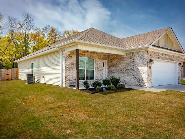 3543 Village Walk Drive