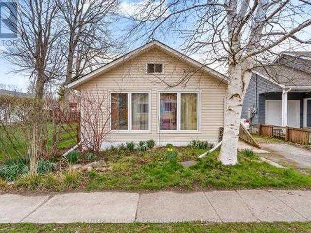354 Elmwood Avenue, Fort Erie, ON, L0S 1B0 house for sale | Listing ID X13044 | Royal LePage