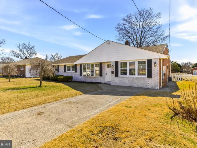354 Memorial Ave, Gibbstown, NJ 08027 | MLS #NJGL2074