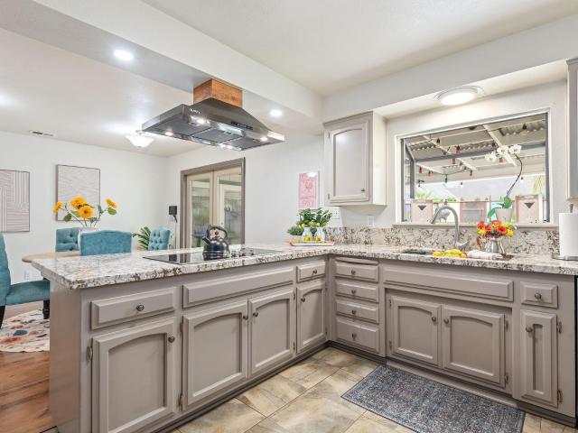 354 Perkins St, Los Alamos, CA 93440 | MLS #26000