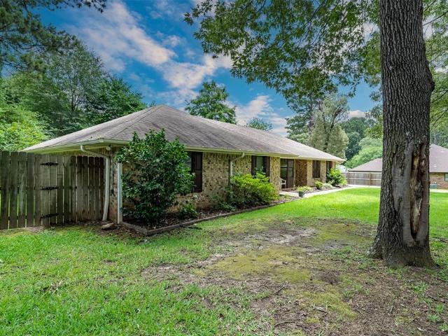 354 Royal Circle