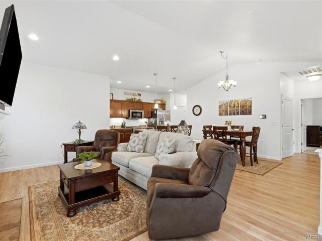 3556 E 124th Place