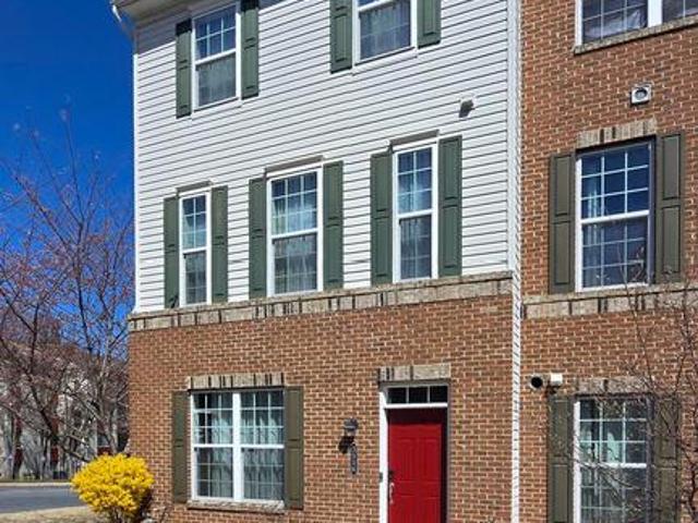 3556 Woodlake Drive # 17