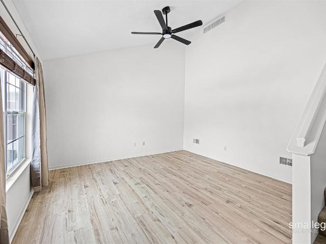 3557 Greenly Court # 18