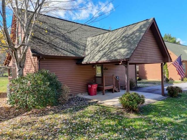 3558 Riverfront Ln, Hiawassee, GA 30546 | MLS #420121