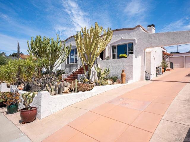 3559 Villa Terrace