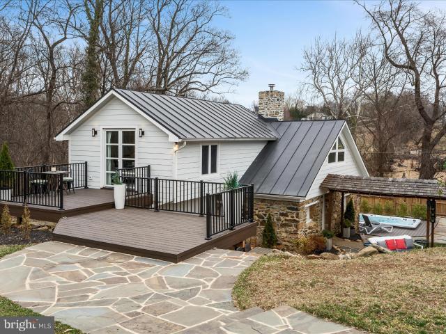 35500 Troon Ct, Round Hill, VA 20141 | MLS #VALO2119