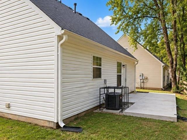 3552 Boulder Circle