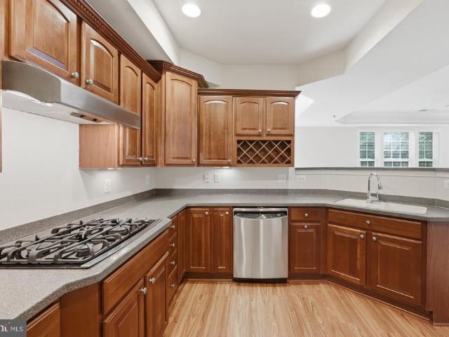 3553 Huntley Manor Lane