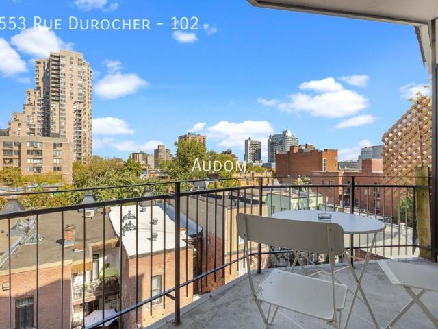 3553 Rue Durocher 102