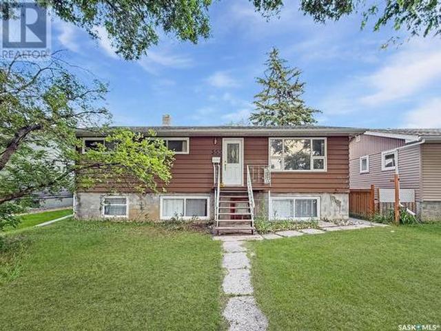 355 3Rd Avenue Se, Swift Current, SK, S9H 3K6 house for sale | Listing ID SK011768 | Royal LePage