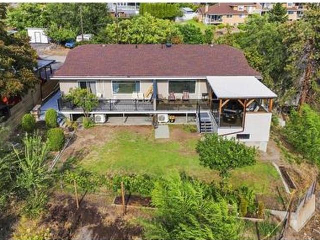 355 & 357 Gwyer Street, Penticton, BC, V2A 1R2 house for sale | Listing ID 10399 | Royal LePage
