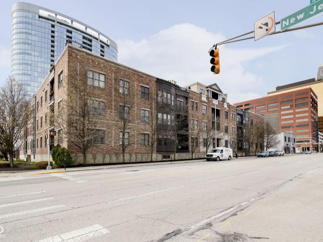 355 E Ohio St, Unit 107, Indianapolis, IN 46204 | MLS #22092