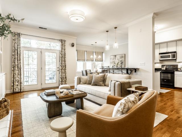 355 E Ohio Street # 201