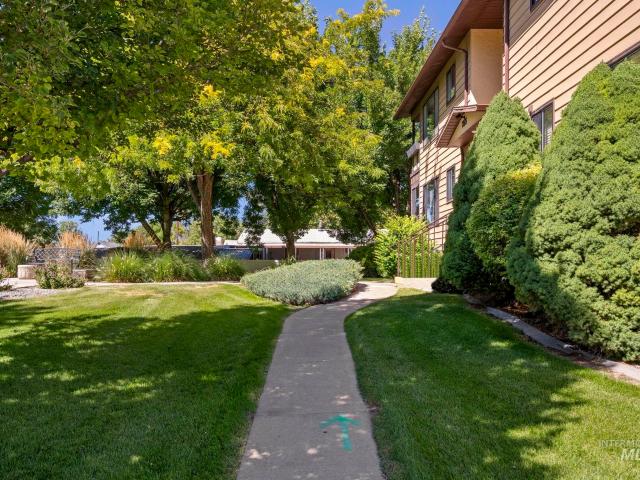 355 Elm Street North #a 7