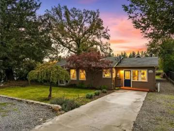 355 SKY OAKS DR, ANGWIN, CA 94508