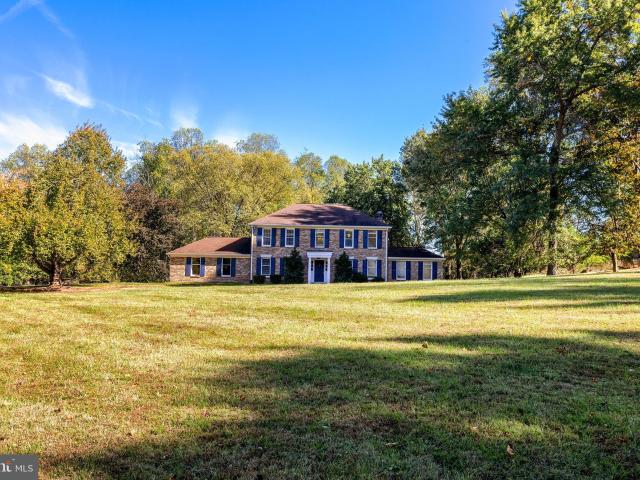 355 Springvale Rd, Great Falls, VA 22066 | MLS #VAFX2281