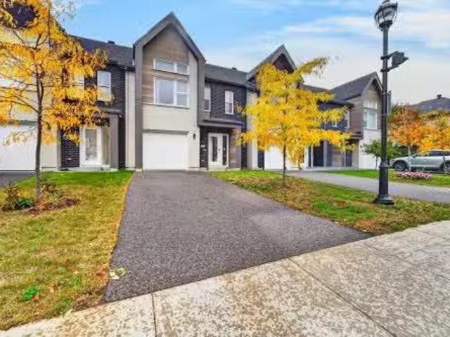 355 Rue Du Tonnelier, Saint Jérôme, QC, J7Y 0R4 house for sa.