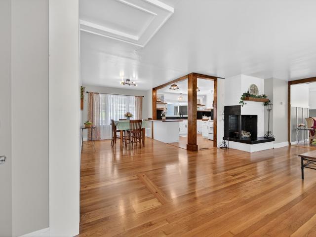 355 W North Street