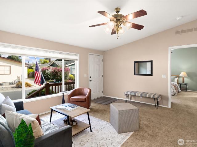 3565 Sylvan Pines Circle