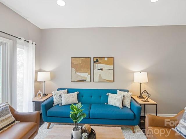 3566 Warp St, Charlotte, NC 28205