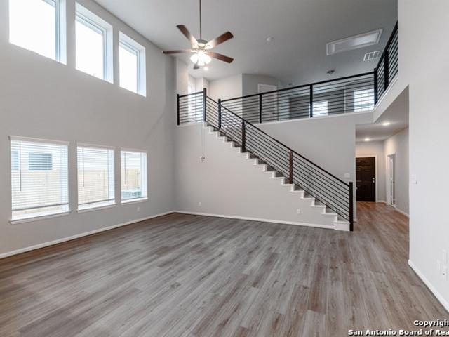 3567 Starbright Dr