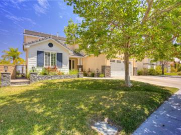 35682 Peppermint Pl, Murrieta, CA 92562 | MLS #SW26090