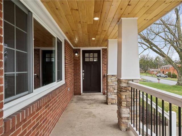 3560 Meadow Gate Dr, Murrysville, PA 15668 | MLS #1748
