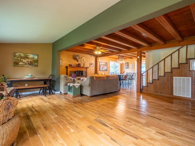 3562 Summertown Hwy