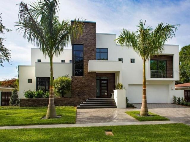 356 Bayview Dr NE, St Petersburg, FL