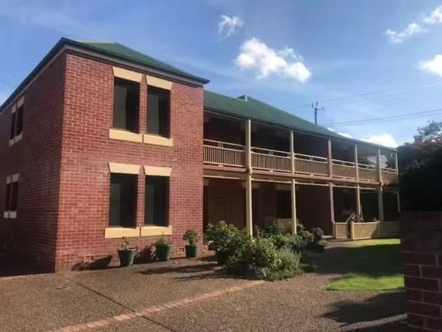 3/56 Burke street, EAST TAMWORTH Apartment for rent Listed by.