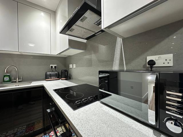 356 Ilford Lane, Loxford, London, IG1 2LX, United Kingdom | 1 bed apartment for rent #161456413 | Rentberry