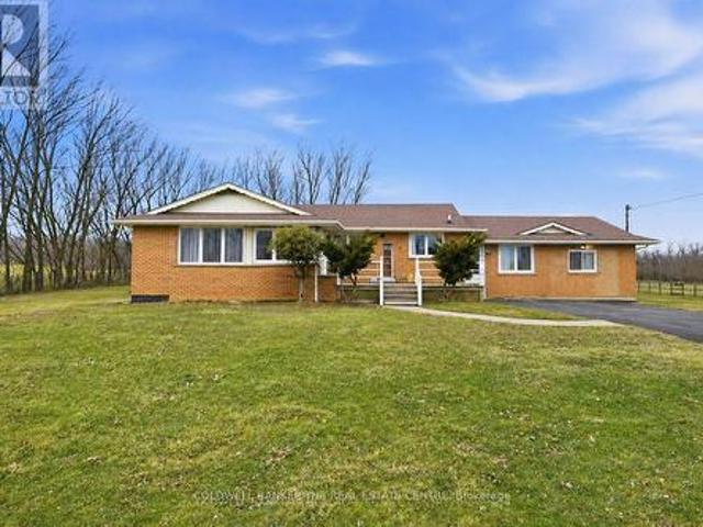 356 Mountain Road, Grimsby, ON, L3M 4E7 house for sale | Listing ID X14031 | Royal LePage