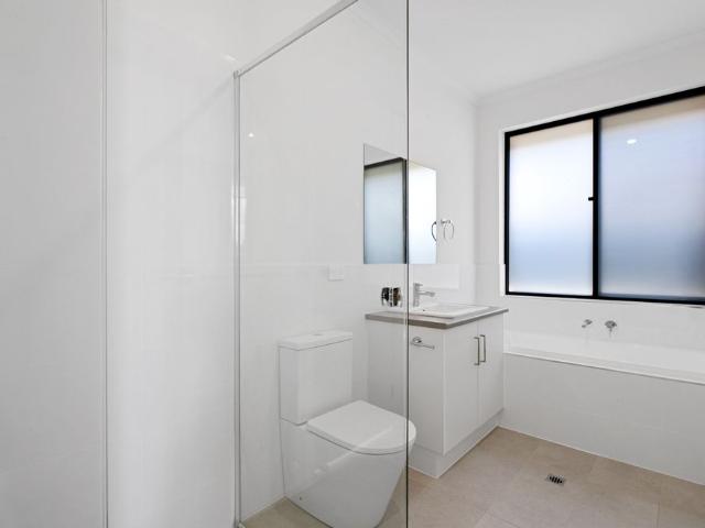 3/56 Walker Avenue