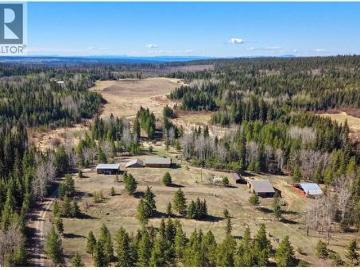 3574 Spokin Lake Road, Williams Lake, BC, V0K 2G0 house for sale | Listing ID R3118 | Royal LePage