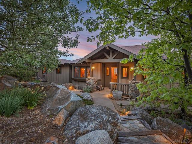 35750 Mountain Circle Dr