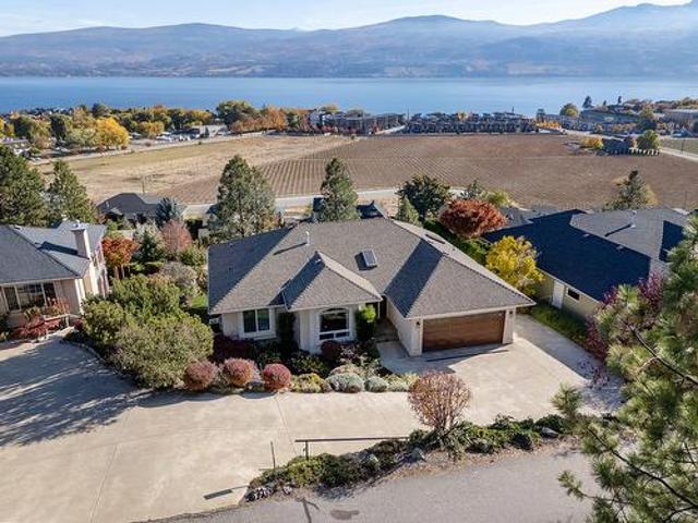 3576 Apple Way Boulevard, West Kelowna, BC, V4T 1Y7 house for sale | Listing ID 10387 | Royal LePage
