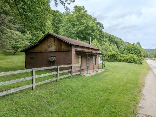 3570 State Highway 60 East