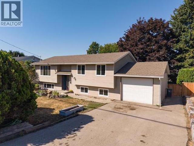 3570 Weston Road, Kelowna, BC, V1X 6K2 house for sale | Listing ID 10398 | Royal LePage