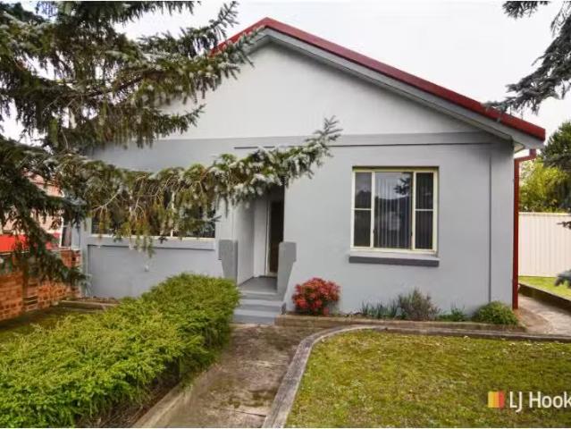 357 Main Street, Lithgow House for rent Listed by Lynette Del.